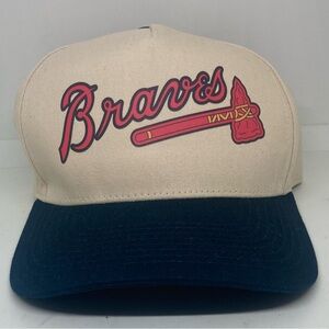 Atlanta Braves Cream/Navy Snapback Hat